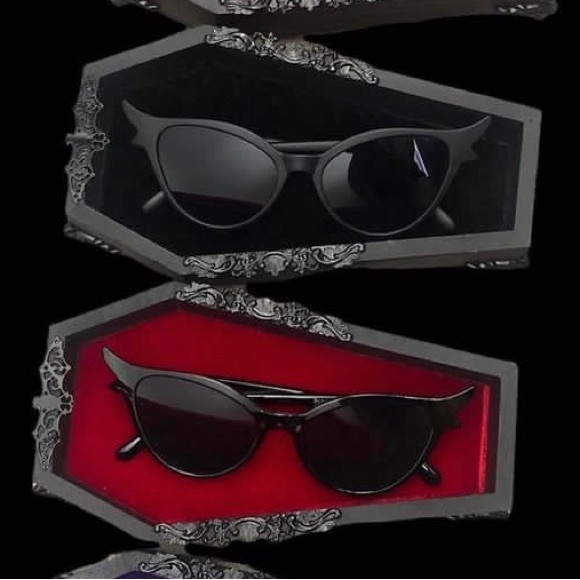 emorbid Accessories - Bat eye cateye VAMP sunglasses sunnies retails $26 EMORBID Goth - no cof…